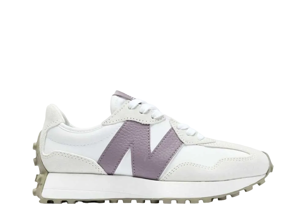 ままちー New Balance Women's 327 
