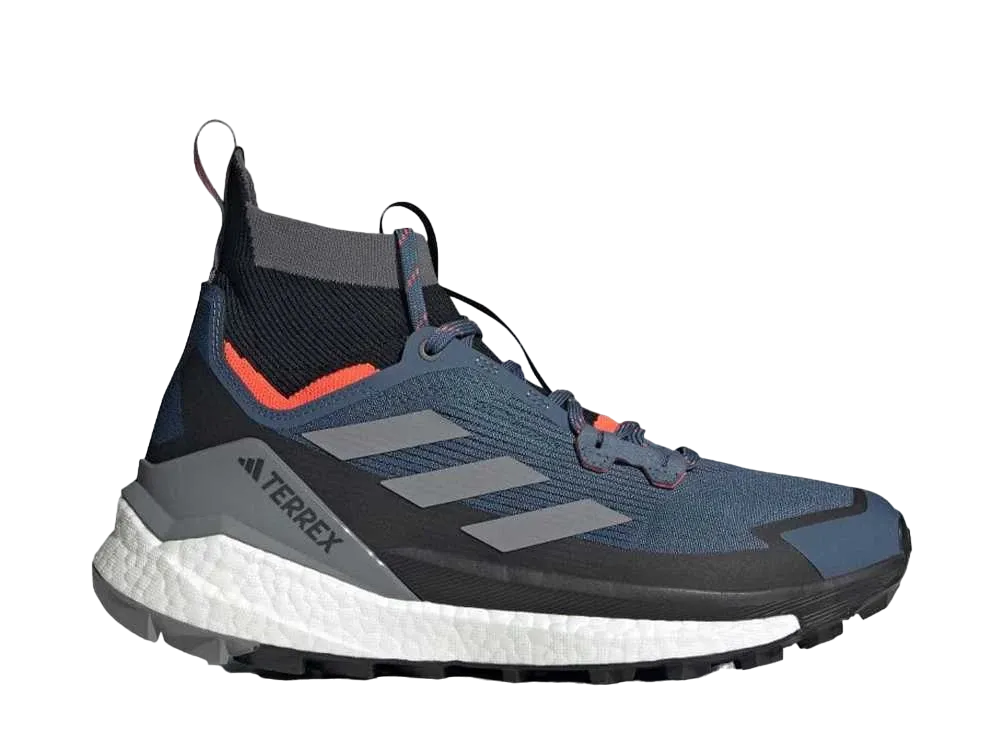 アディダス テレックス フリーハイカー2.0 ハイキング "ワンダースティール/グレースリー/レジェンドインク"