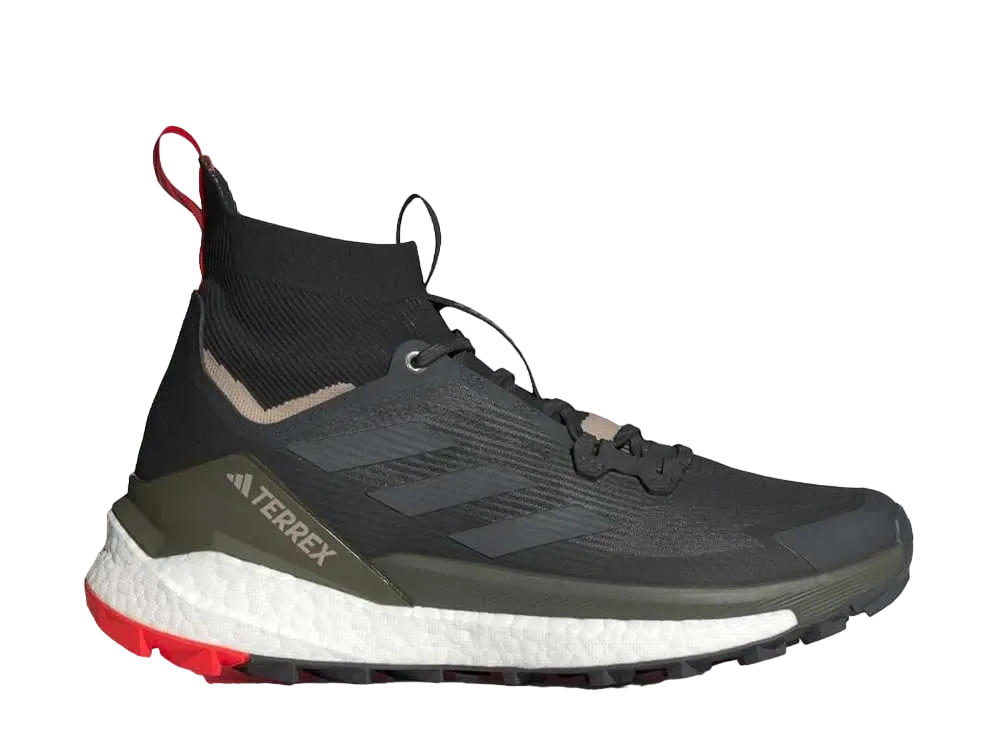 アディダス テレックス フリーハイカー2.0 ハイキング "カーボン/グレーシックス/コアブラック"