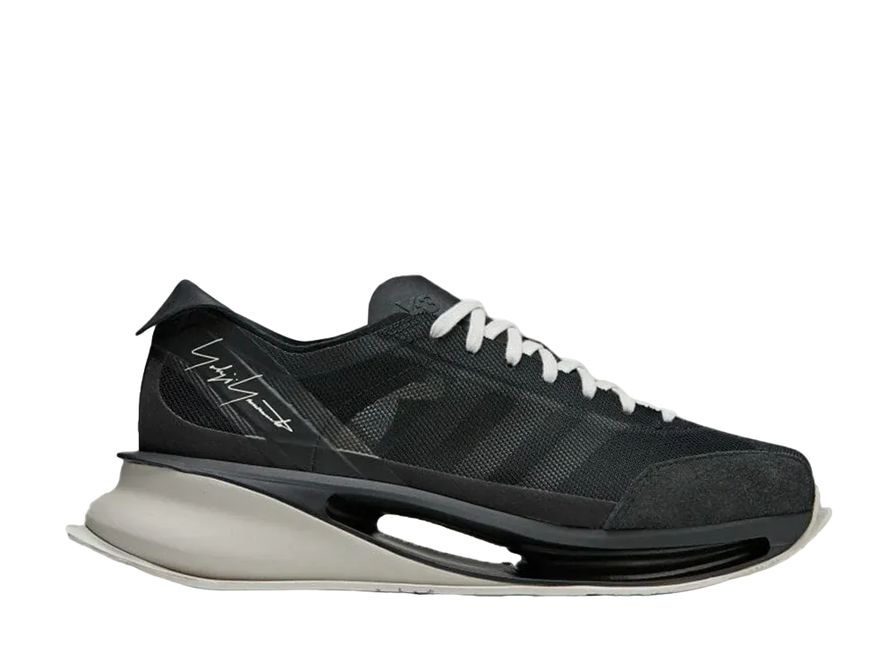 アディダス ワイスリー エスゲンドウラン "ブラック/チョークパール"