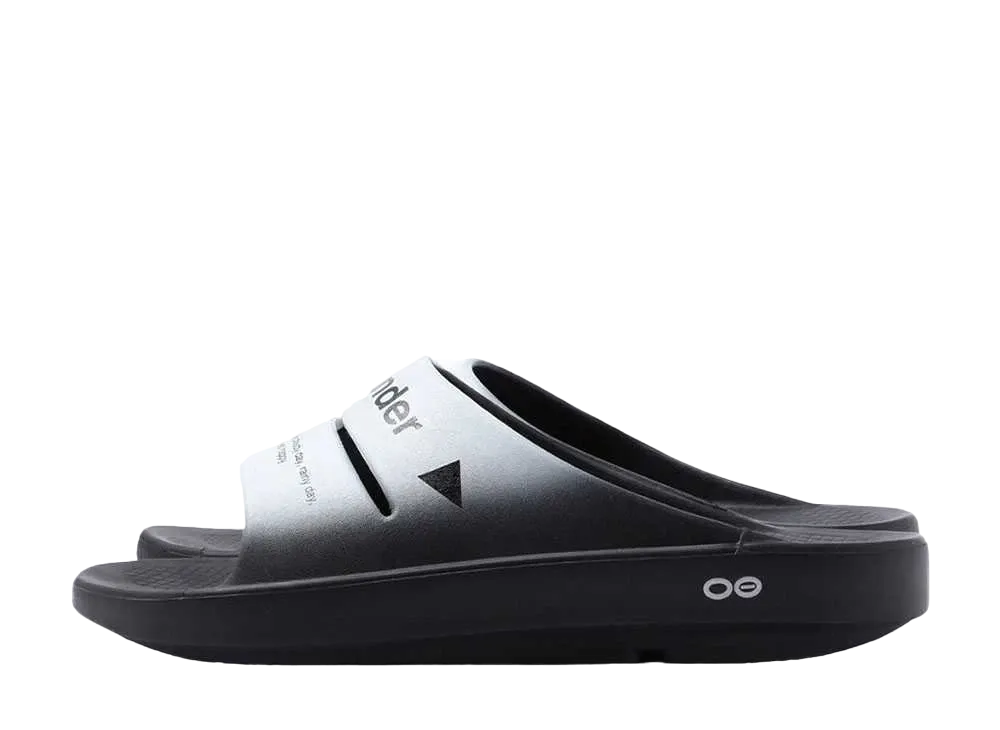 and wander oofos x and wander OOahh recovery sandal "BLACK"