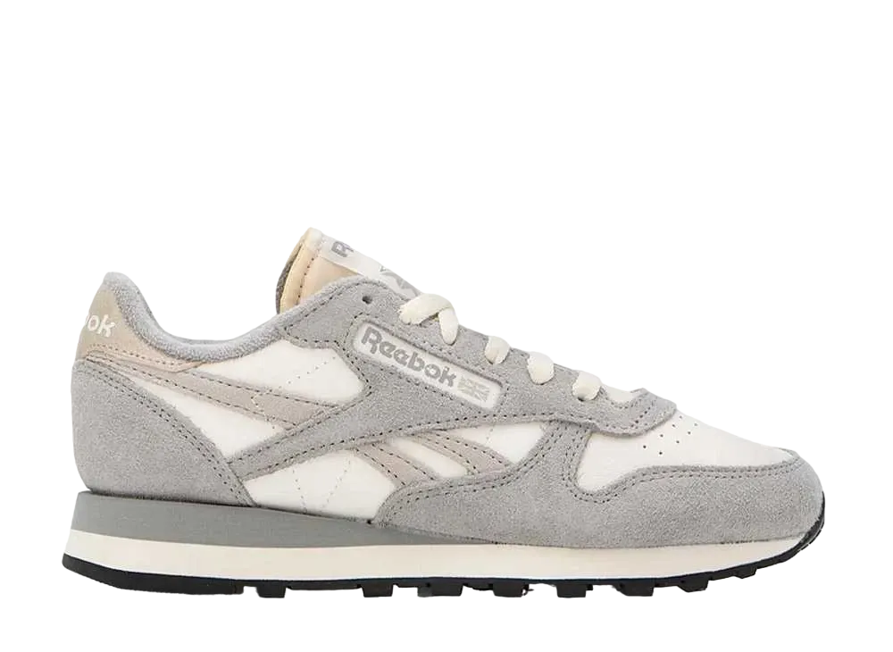 リーボック クラシックレザー "チョーク"