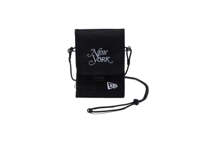 NEW ERA New York Magazine Neck Pouch Love "Black"