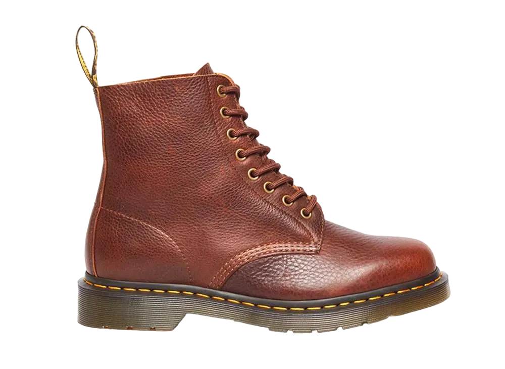 ドクターマーチン アンバサダー 1460 パスカル 8ホール ブーツ "カシュー"