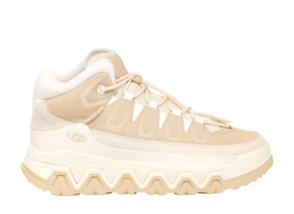 アグ キャップトレイル ハイ "ライトベージュ"