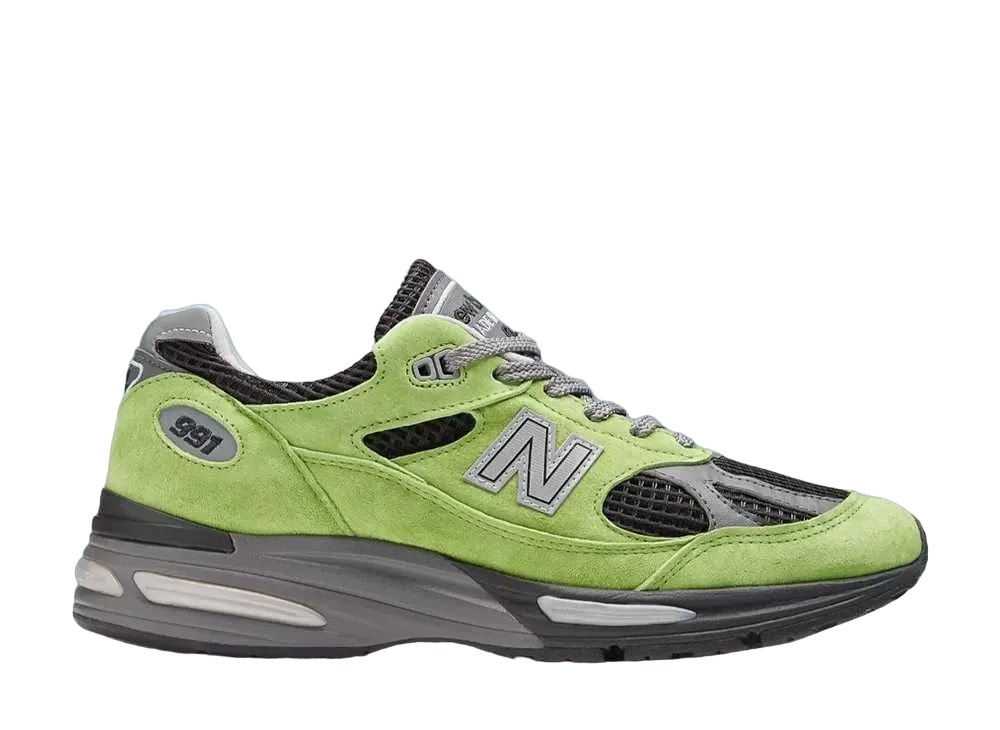 New Balance 991V2 