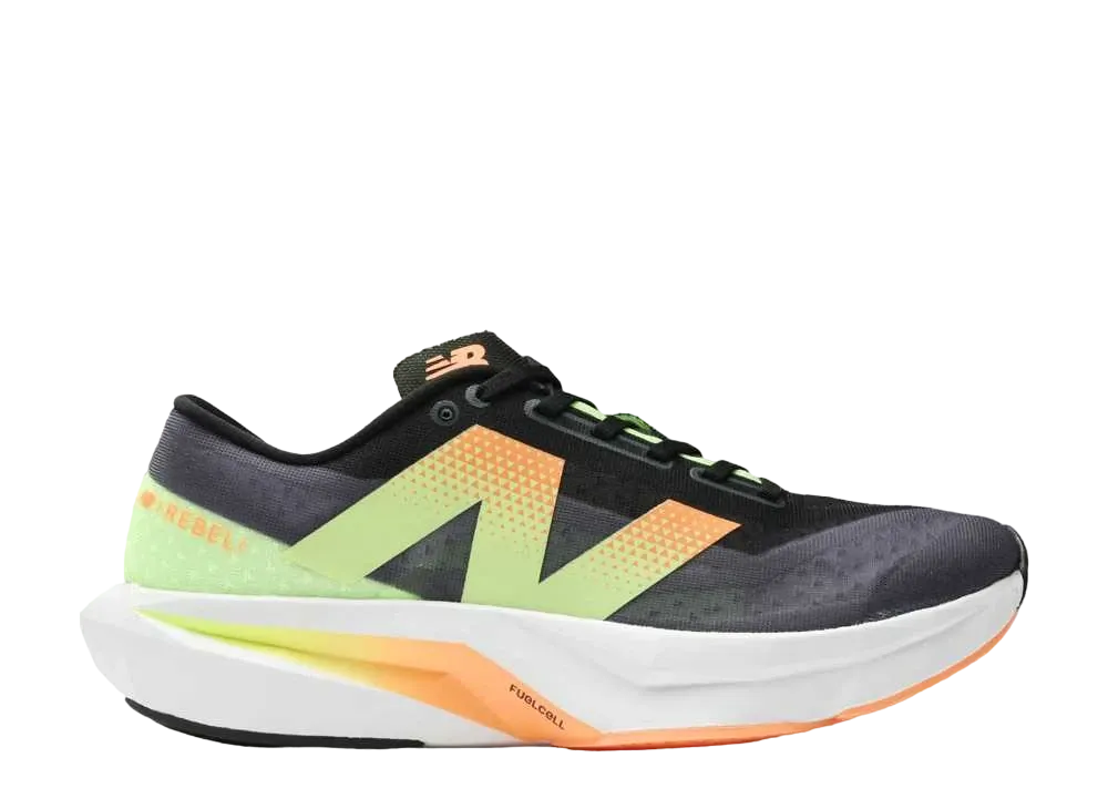 ニューバランス フューエルセル レベル V4 "ブラック/ライム"