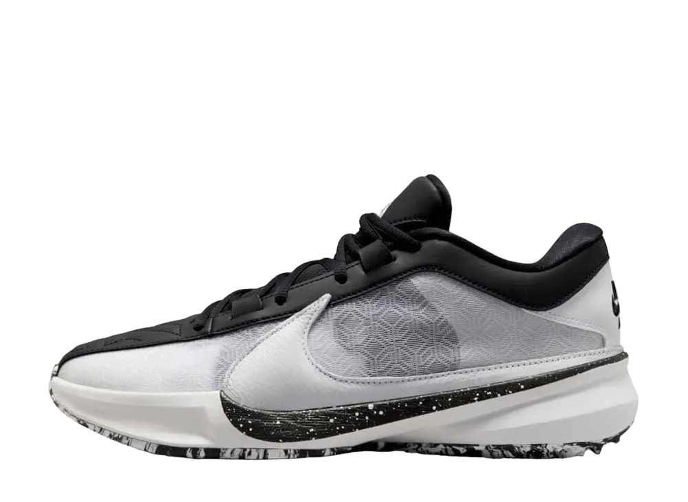 値引中 新品 送料込 NIKE Zoom Freak スニーカー 27cm 楽天市場】ズームフリーク5の通販