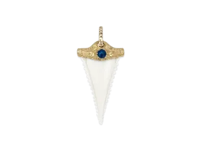 GUCCI Shark Tooth Horn Pendant 18K "Yellow Gold"