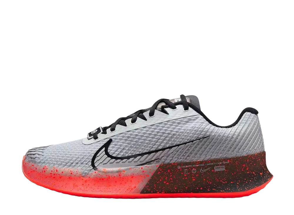 ナイキ コート ヴェイパー11 HC プレミアム "ピュアプラチナム/ブラック/ハイパークリムゾン/メタリックシルバー"