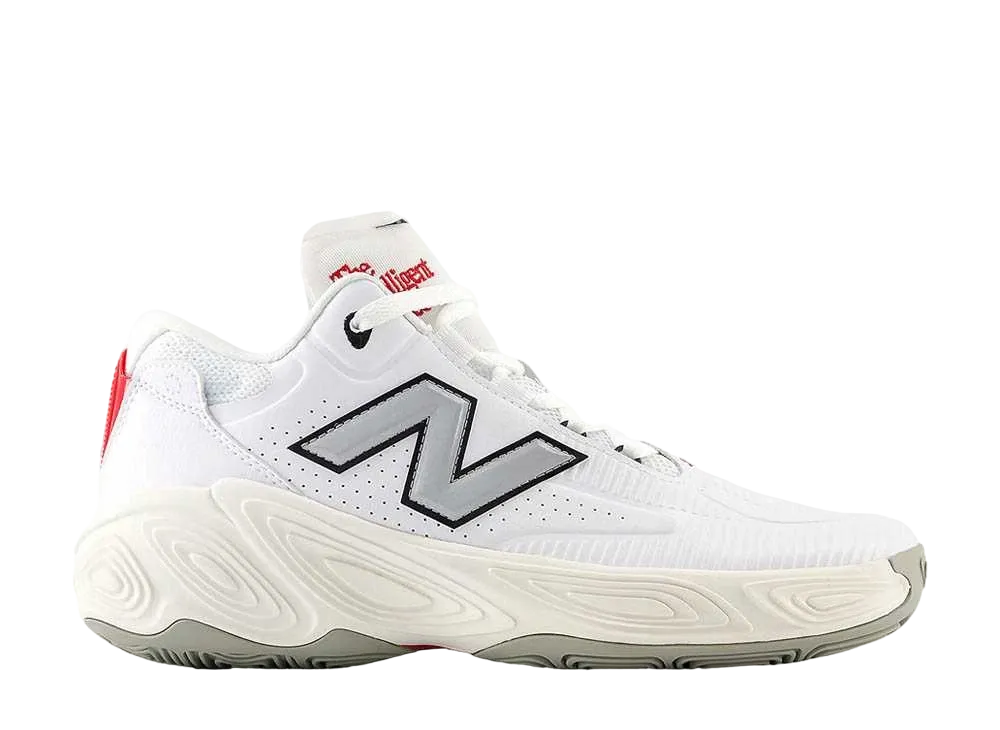 ニューバランス フレッシュフォーム BB V2 "ダッドシューズ"