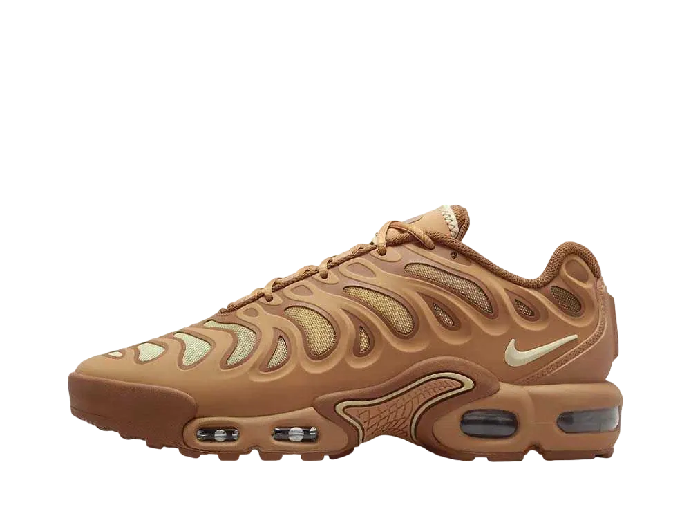 Nike Women's Air Max Plus Drift "Flax/Light British Tan/Team Gold"
