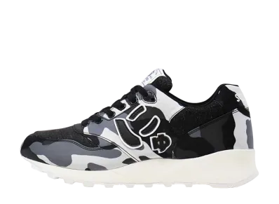 SANGACIO Nyu's "White Camo/Black Jeans"