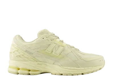 New Balance 1906U "Off White"
