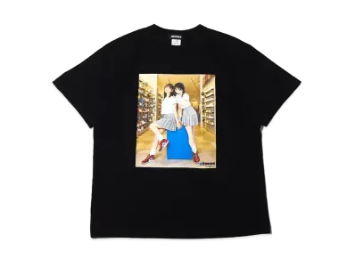 atmos x AMATSU MARINA Tigusa Minori Tee "Black"