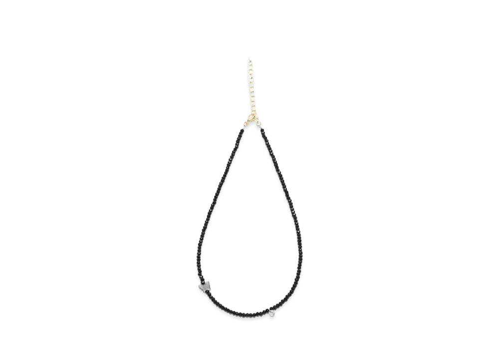 atmos Pink Beaded butterfly choker "Black"