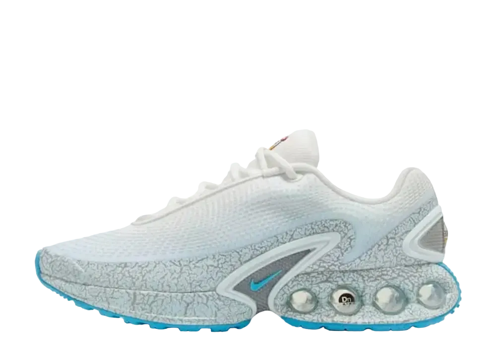 ナイキ エアマックスDN "ホワイトサファリ"