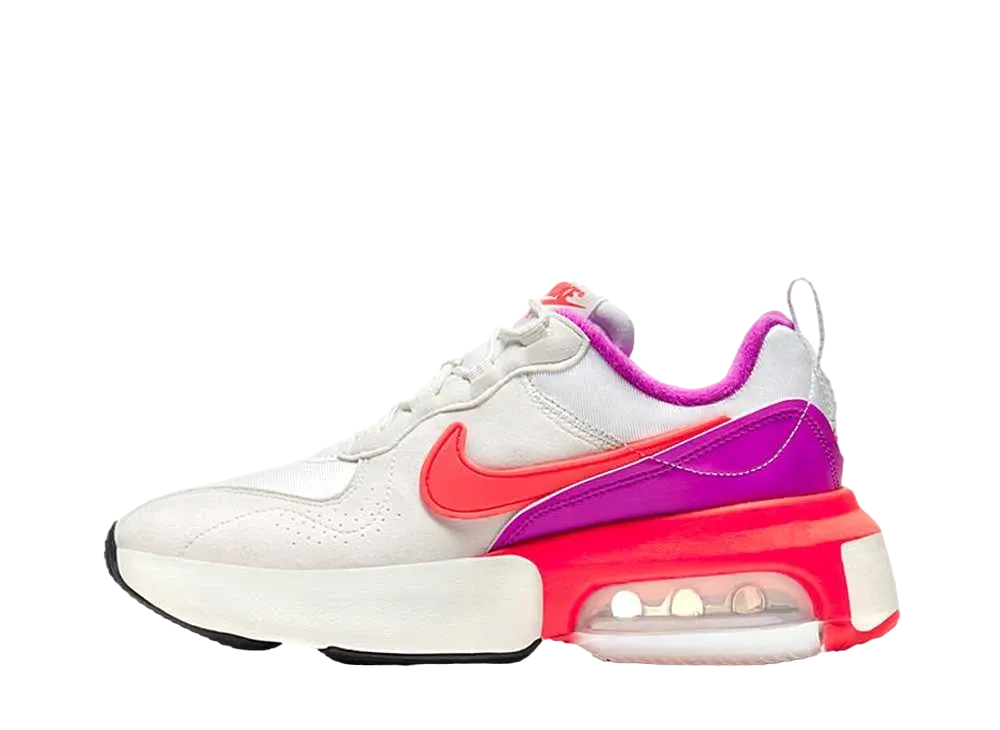 ナイキ ウィメンズ エアマックス ヴェローナ "サミットホワイト/レーザークリムゾン/マゼンタ"