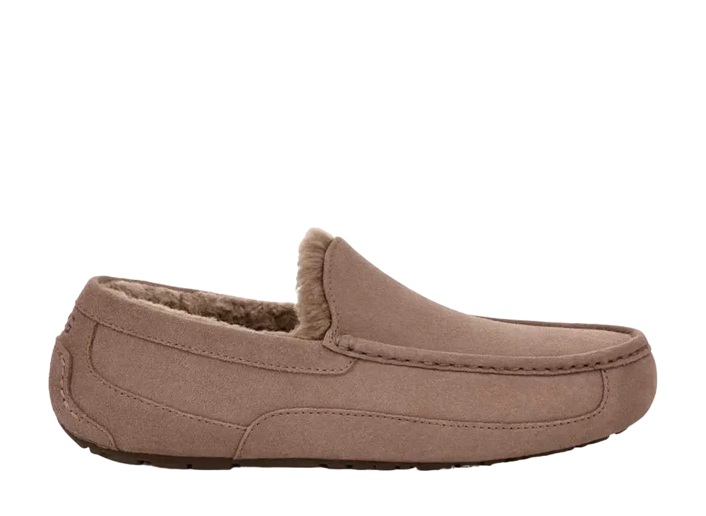 アグ アスコット "カリブー"