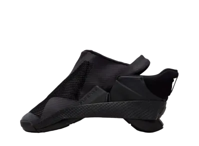 Nike Women's Go FlyEase "Triple Black"