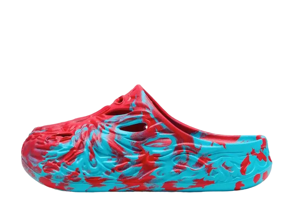 プーマ MB04 スライド "レッドブルー"