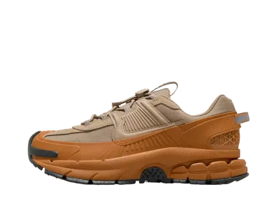 Nike Women's Zoom Vomero Roam "Flax"