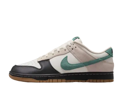 ナイキ ダンク ロー "オールウッドブラウン/ブラック/バイコスタル"