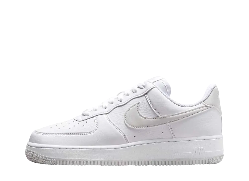 ナイキ ウィメンズ エアフォース1 '07 ネクストネイチャー "ホワイト/ボルト/フォトンダスト"
