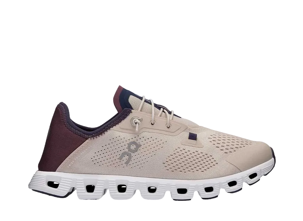 オン ウィメンズ クラウド5 コースト "サンド/マルベリー"