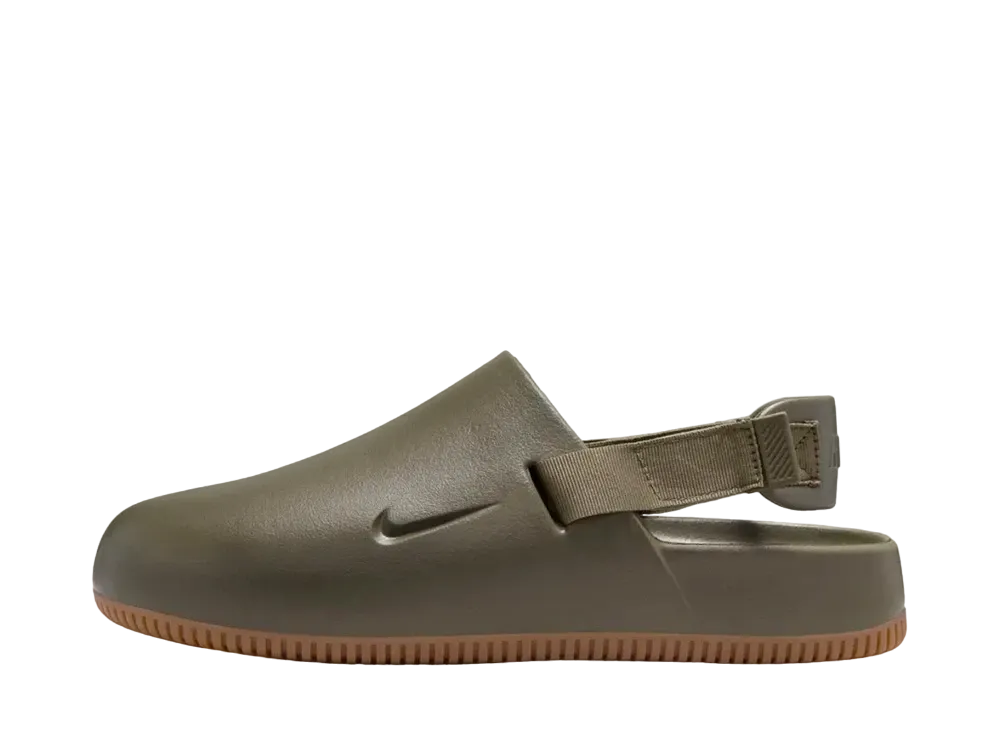 ナイキ ウィメンズ カーム ミュール "ミディアムオリーブ/ガム"
