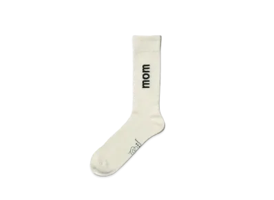 beautiful people Remindersocks (Noun) "Mom"