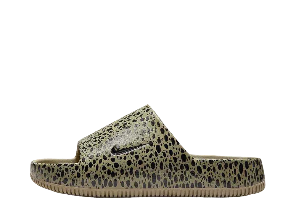 ナイキ ウィメンズ カーム スライド "オリーブ"