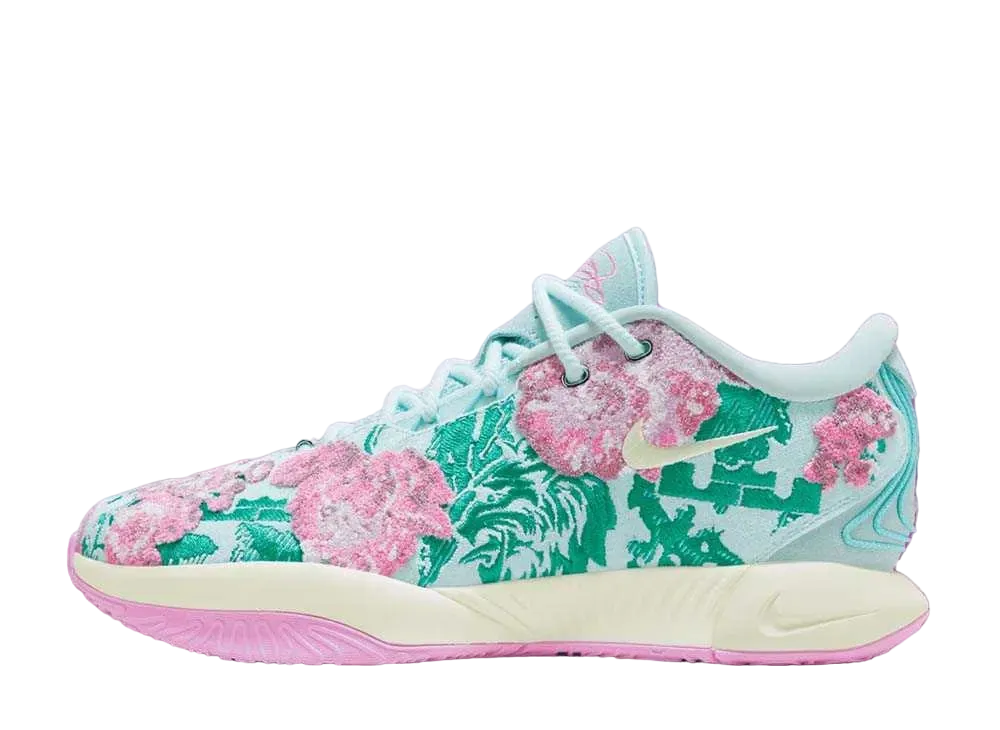 ナイキ レブロン21 "パールオブZ"