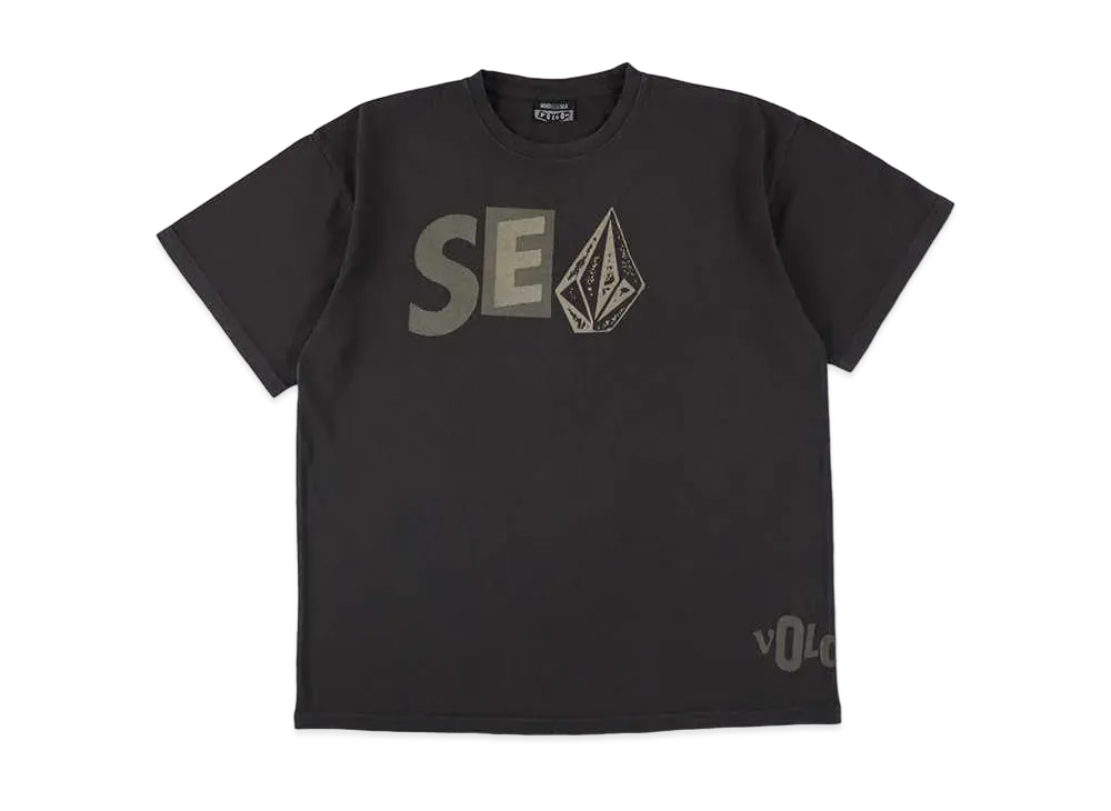 WIND AND SEA x VOLCOM Collaboration S/S Tee (Sea Stone) "Black"