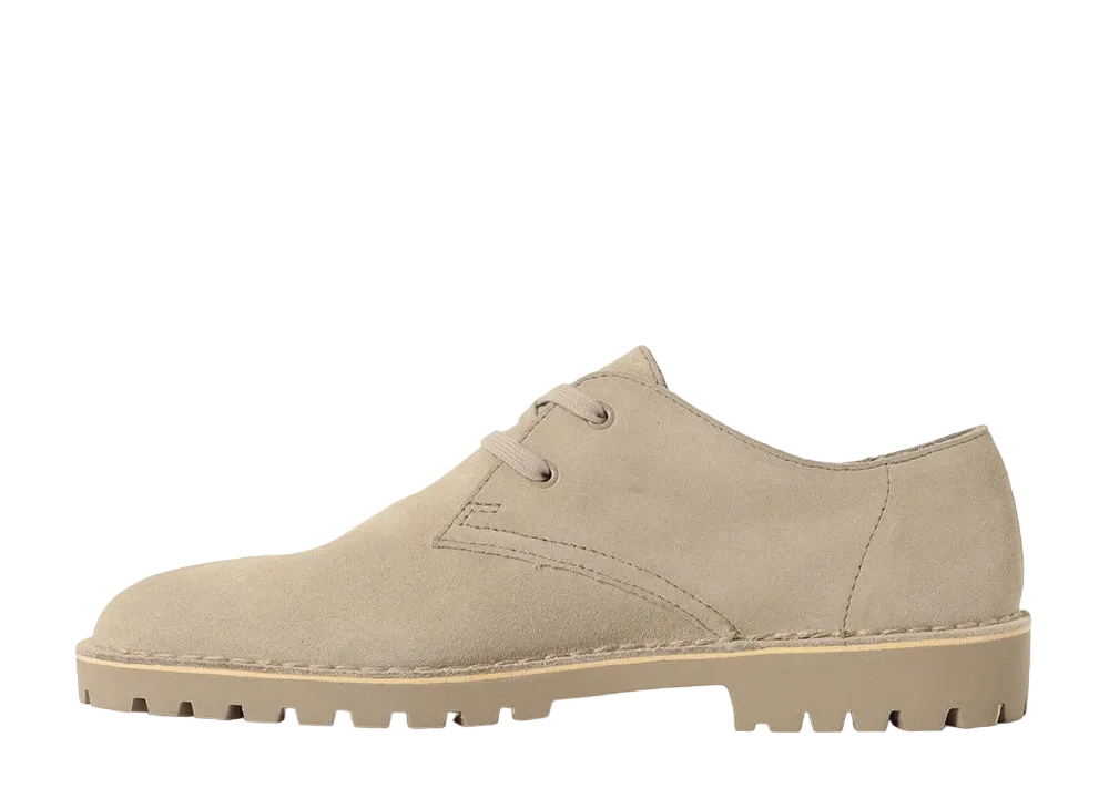 ビームス × クラークス デザートカーン ゴアテックス "サンドスウェード"