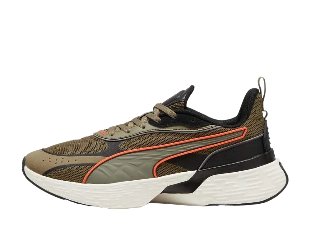 プーマ ソフトライド スウェイ チェイス "ダークオリーブ/フレイムフリッカー"