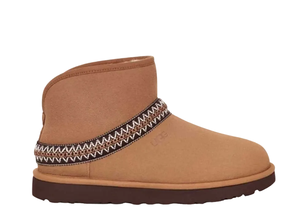 アグ ウィメンズ クラシック ミニ クレッセント "キャメル"