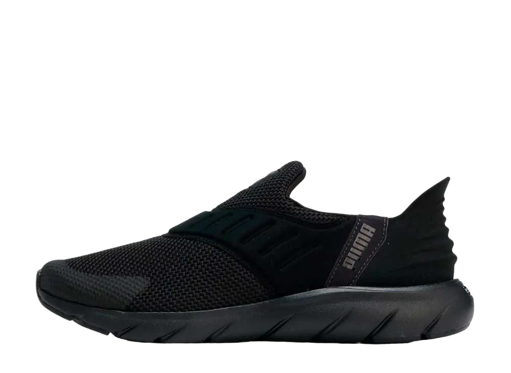 プーマ ソフトライド フレックス イーズイン ワイド "プーマブラック/フラットダークグレー"