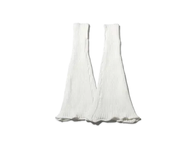 atmos pink Flare Leg Warmers "White"