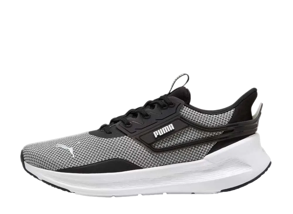 プーマ ソフトライド シンメトリー "プーマブラック/クールダークグレー/プーマホワイト"