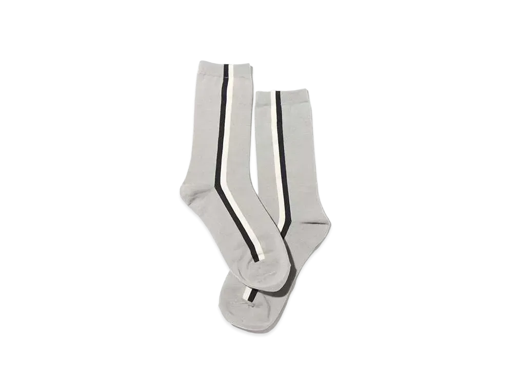 atmos pink Vertical Line Socks "Gray"