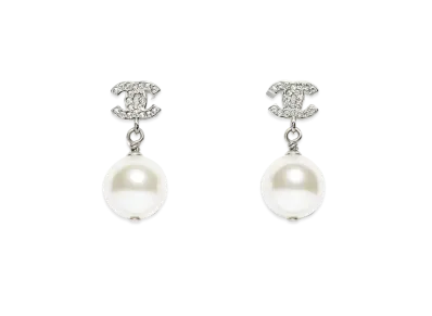 CHANEL CC Drop Earrings Crystal Pearl "Silver"