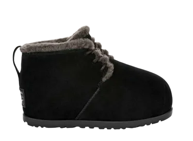 UGG Women's Pumped Lace Up "Black"