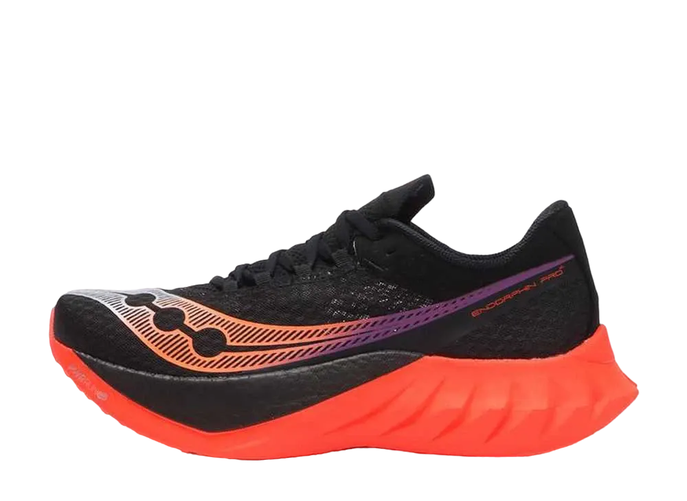 サッカニー エンドルフィン プロ4 "ブラック/ビジレッド"