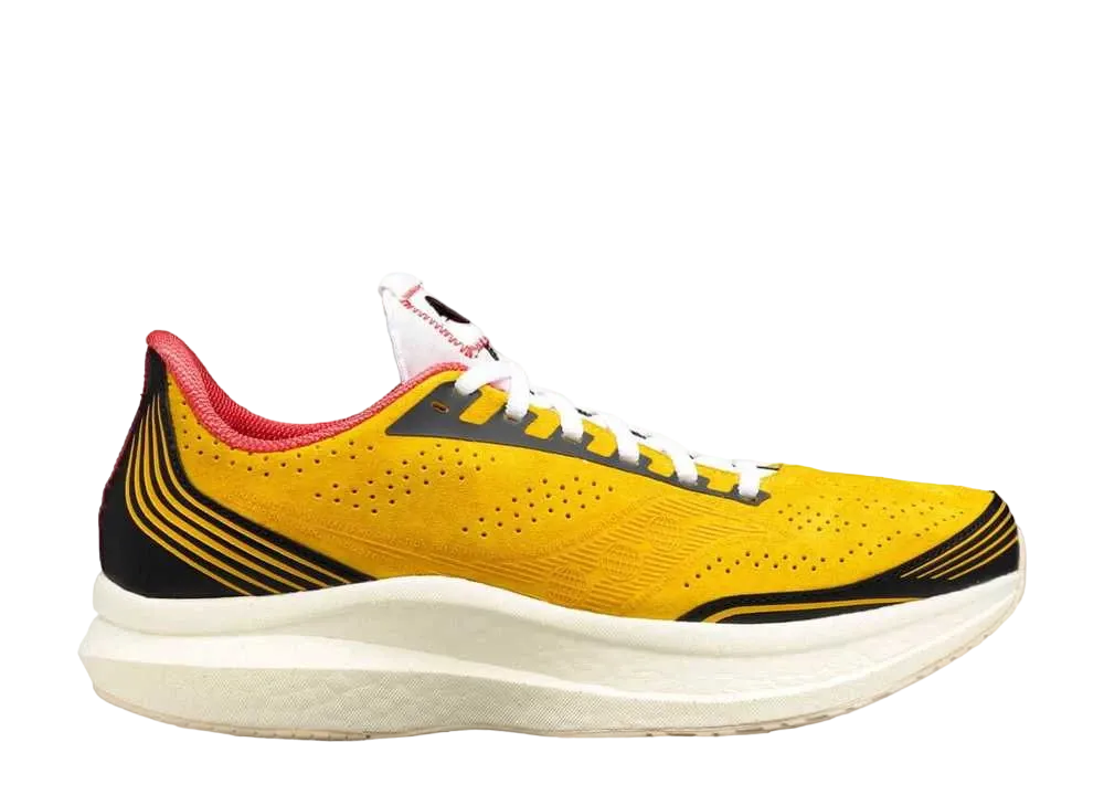 サッカニー エンドルフィン プロ "イエローウルヴァリン/ブラック/レッド"