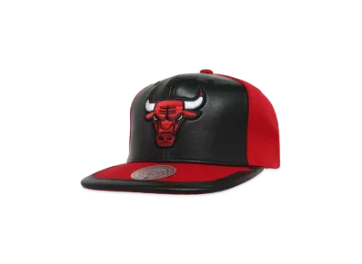 Mitchell&Ness NBA DAY ONE SNAPBACK BULLS "BLACK-RED"