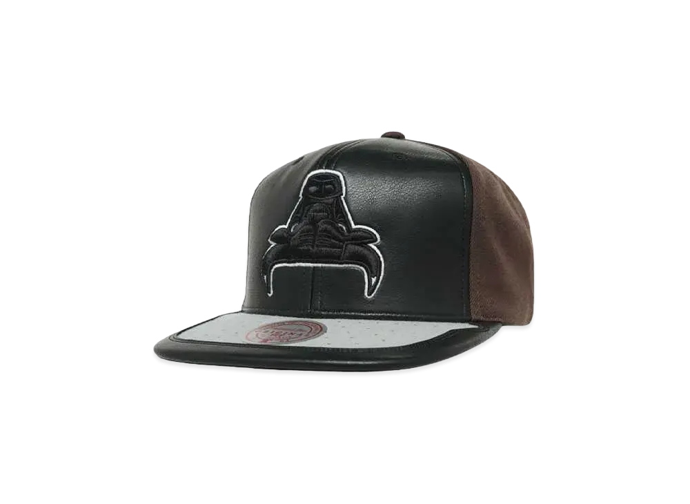 Mitchell&Ness NBA DAY ONE SNAPBACK BULLS "BROWN"