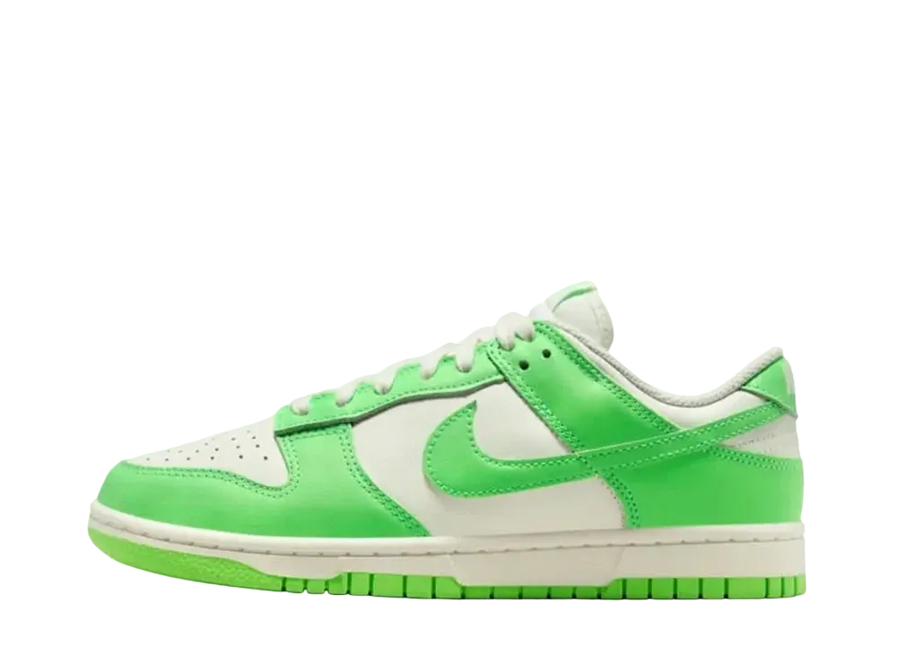 ナイキ ウィメンズ ダンク ロー "グリーンストライク/セイル"