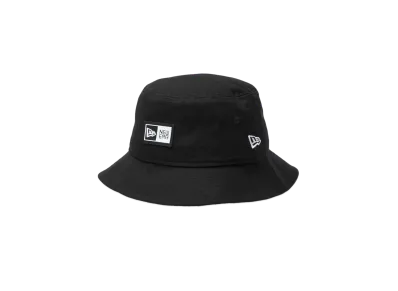 NEW ERA Bucket 01 Rubber Patch Box Logo "Black"