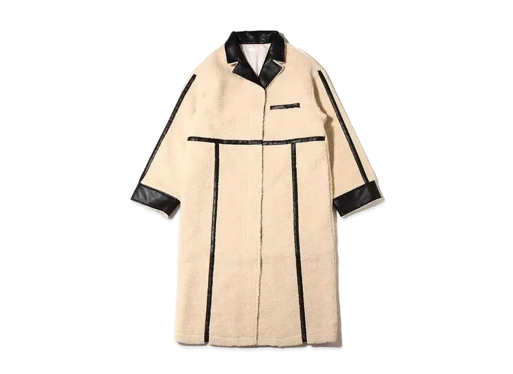 atmos pink Different Material Docking Boa Coat "Ivory"